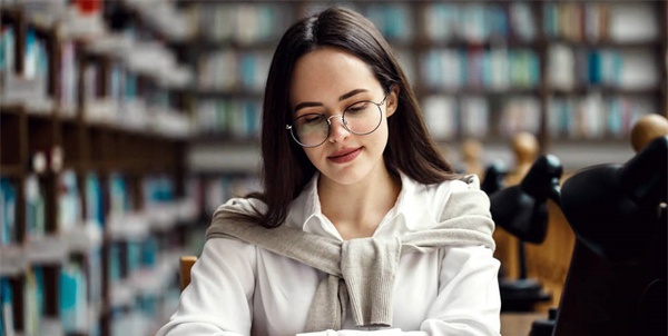 2023西安职业中专开设的专业一览表