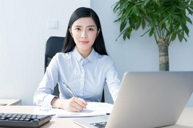 想提升自己从事会计工作，提薪的人员