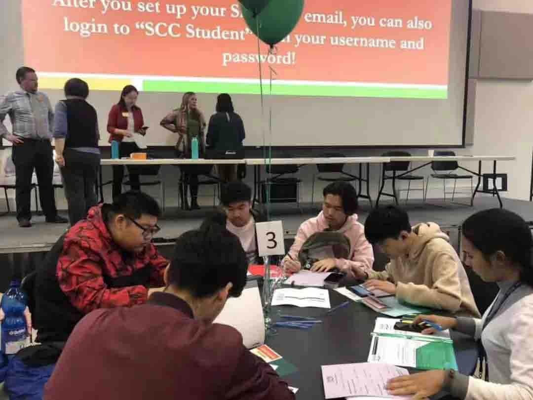 北京明诚外国语学校黄石学院