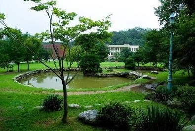 水原大学