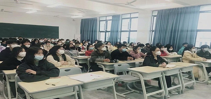 吉安文艺学校