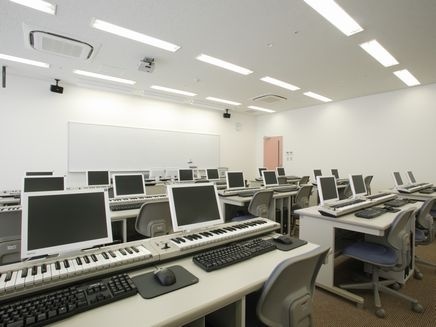 上野学园大学
