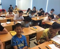 教室娱乐