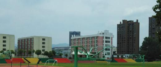 南昌中等专业学校