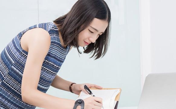 收入随项目经验增长