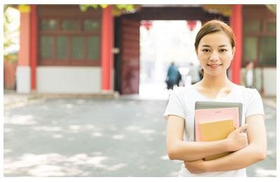 有一定的英语基础的学员