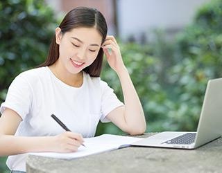 学生