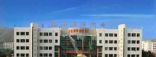 灵石县职业高级中学