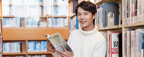 按科目选课