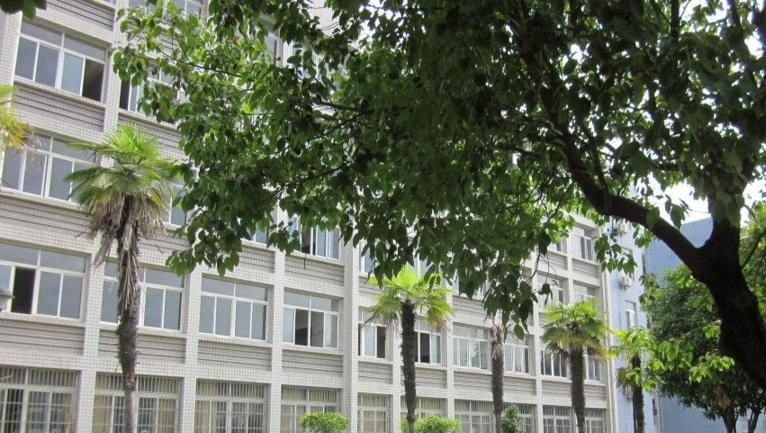 湖北十堰职业技术集团学校