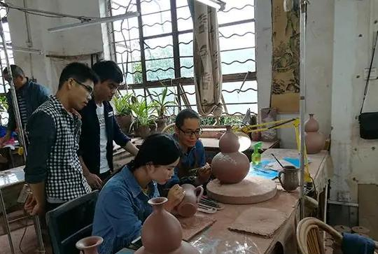2023年张家港市第二职业高级中学招生办