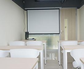 干净舒适的课室