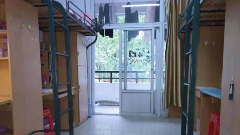 重庆市两江职业教育中心2022年宿舍条件