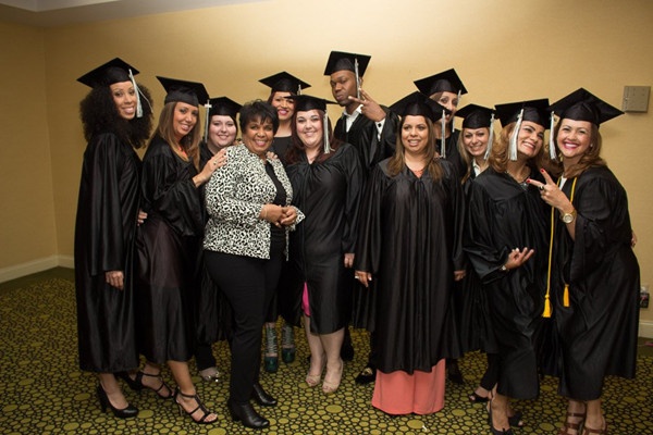 国际美肤美甲与按摩疗法学校