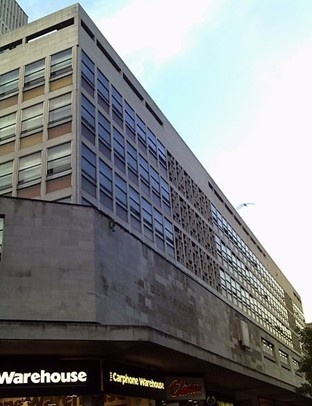 伦敦艺术大学
