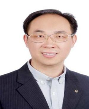 周志成