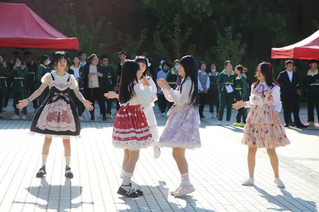 大连枫叶国际学校