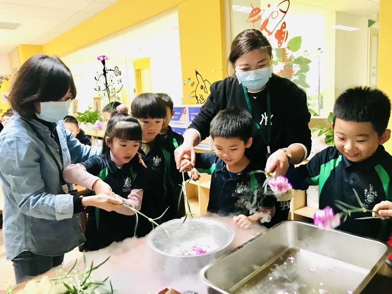 成都新津墨尔文学校