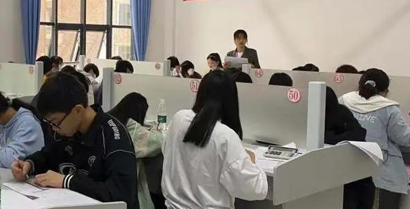 筠连县城南职业中学校2022年招生简章