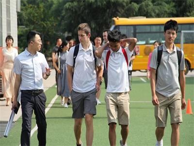 青岛英姿学校国际部