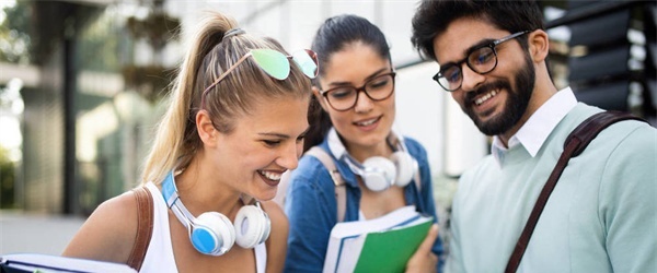 肇庆交通技工学校