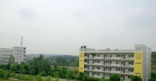 陕西省高新技术学校