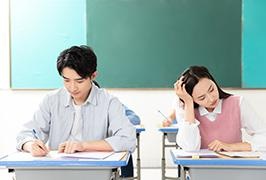 通知报到，安排班级