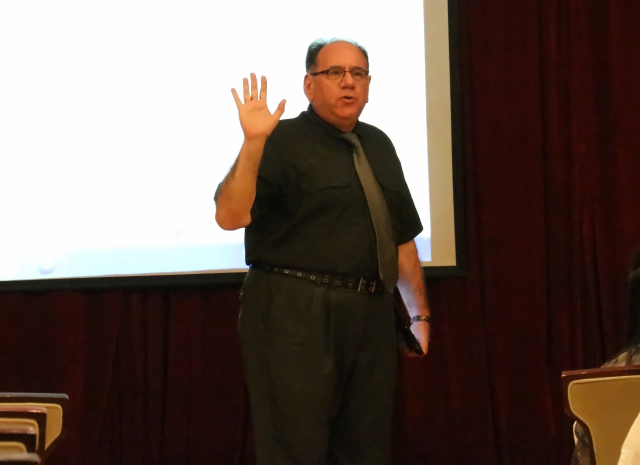 美国麻省理工（MIT）教育委员会的**前招生官Mr. Morgan.jpg