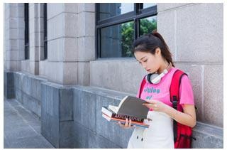 想能用英语观点的学员