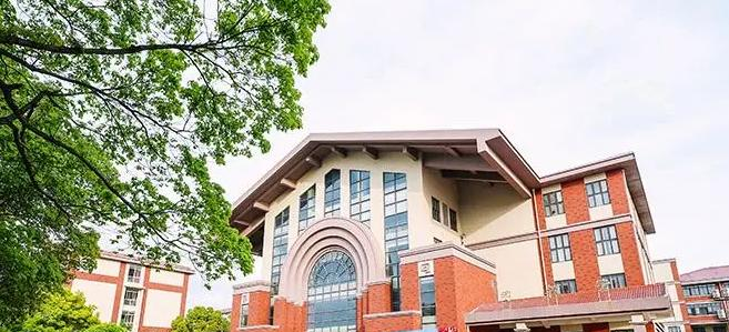 2023年澳大利亚艾文豪精英学校(上海校区)初中部课程体系