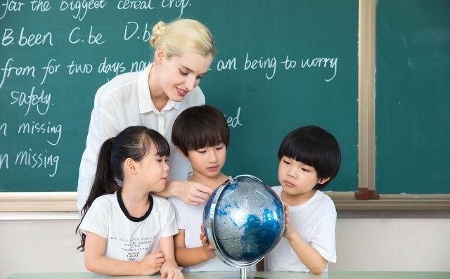 怎样教小孩学英语