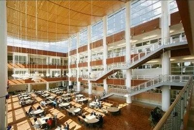 伊利诺伊大学香槟分校：商学院内景