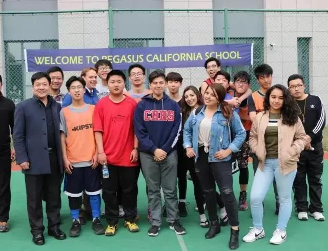 加州博格思学校