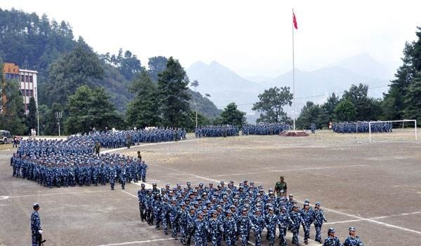 黔南民族卫生学校招生办