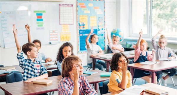 2023重庆轻工业学校开设的专业一览表