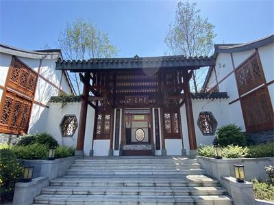 美中国际GIA学院