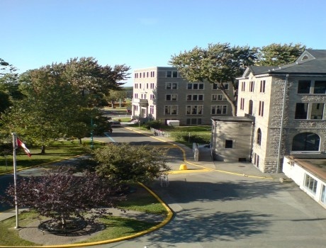 凡尼尔学院