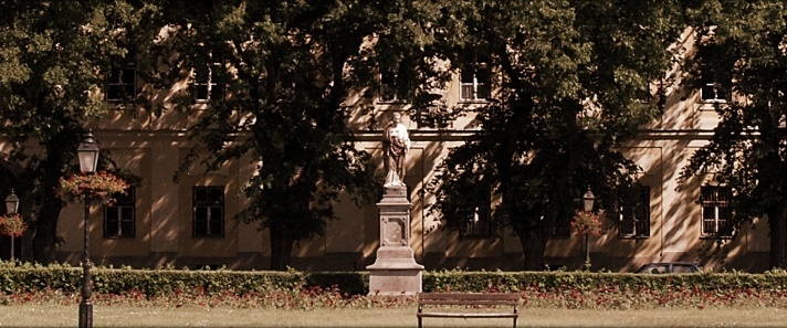 亚伯威摩斯天主教学院