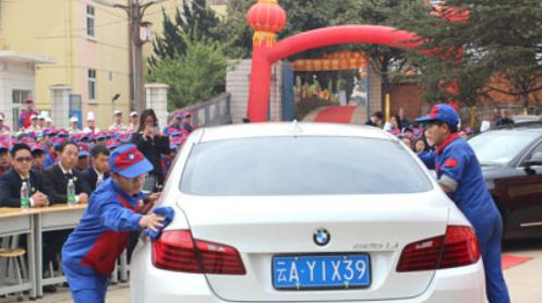 云南新西南技工学校