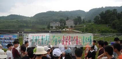 天柱县中等职业技术学校