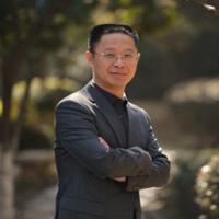 尤小平校长