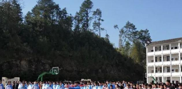 婺源鄣公山共产主义劳动大学网站