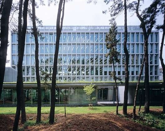 長浜生物科学技术大学