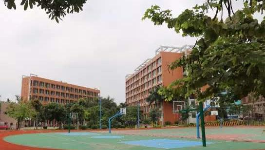 重庆华阳技工学校