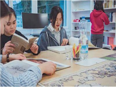 瑞士莱蒙尼亚学院 & 瑞士福坦学院