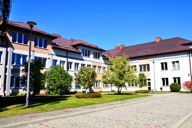 新松奇国立高等职业学校
