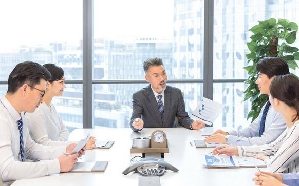 “深入浅出”特色