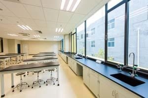 北京市房山区诺德安达学校实验室