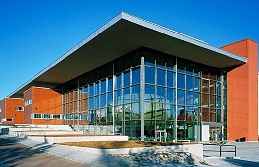 卡尔斯塔德大学