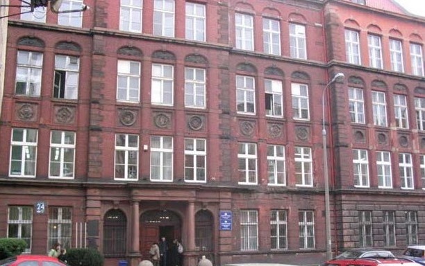 格但斯克大学